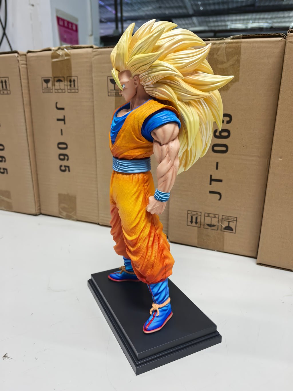 Goku Super Saiyan 3 Warrior Anime Figure
