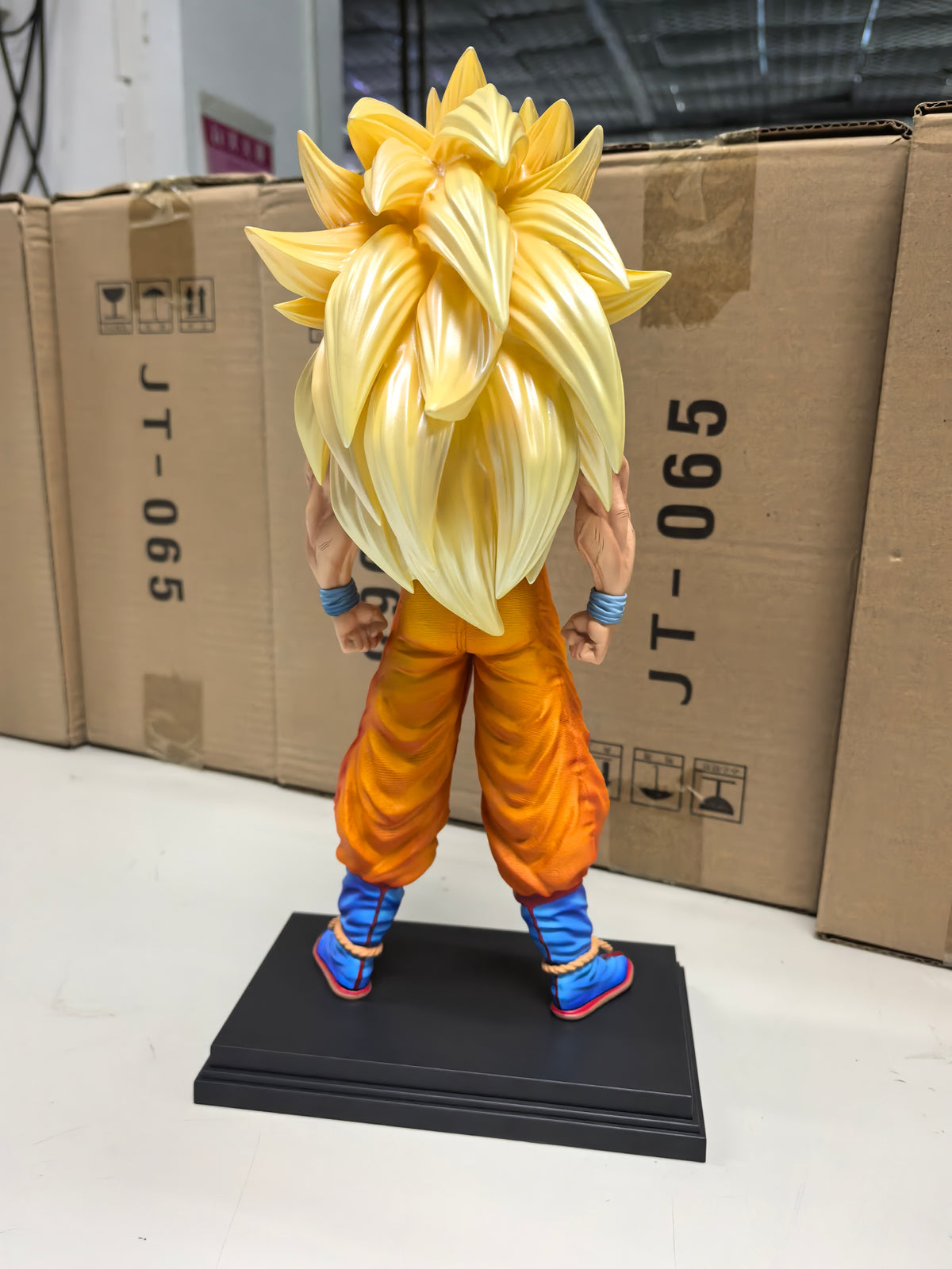 Goku Super Saiyan 3 Warrior Anime Figure